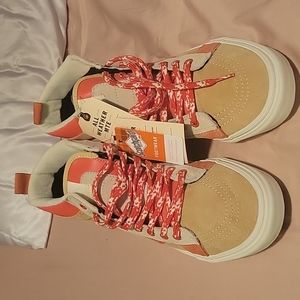 Men's Vans shoes SK8-Hi MTE LX U's size 9